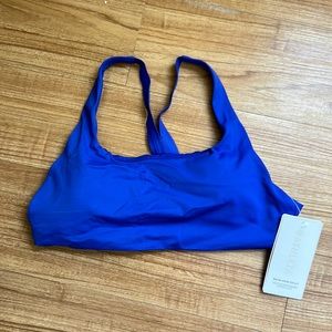 Athleta swim top size Lage A-C NWT